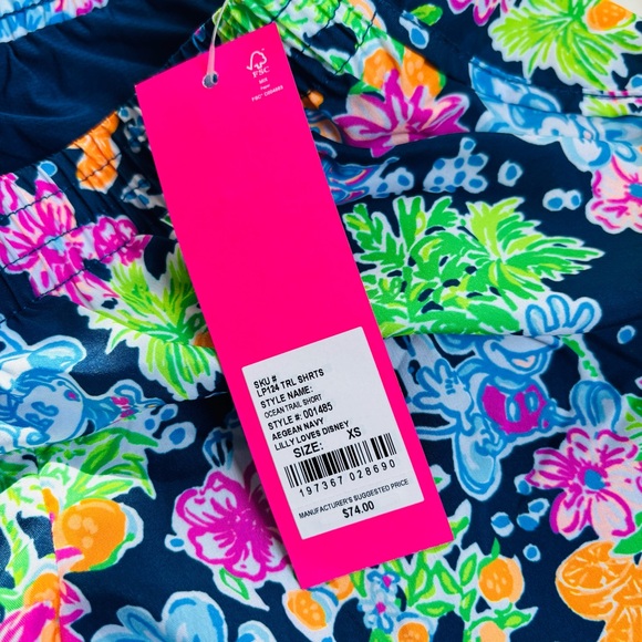NWT XS Disney X Lilly Pulitzer Ocean Trail Short, Lilly Loves Disney - Picture 6 of 8
